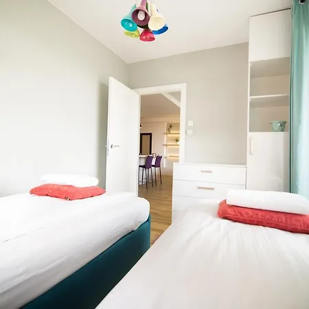 Lägenhet Staywin Riverfront Lofts *