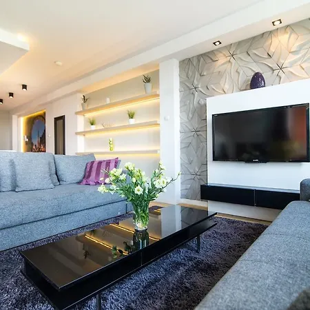 Staywin Riverfront Lofts גדנסק