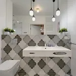 Staywin Riverfront Lofts *