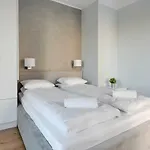 Staywin Riverfront Lofts Apartmán
