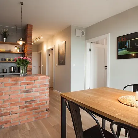 Staywin Riverfront Lofts Apartman *