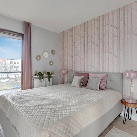 Staywin Riverfront Lofts *