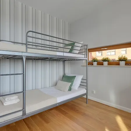 Staywin Riverfront Lofts Apartmán *