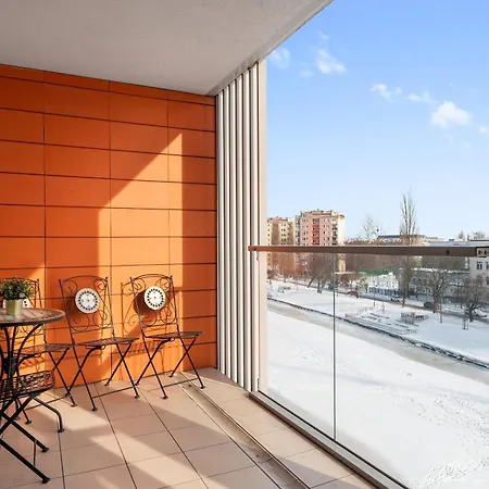 Staywin Riverfront Lofts Apartmán