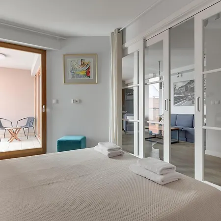 Staywin Riverfront Lofts Lägenhet