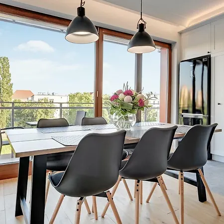 Staywin Riverfront Lofts Apartment