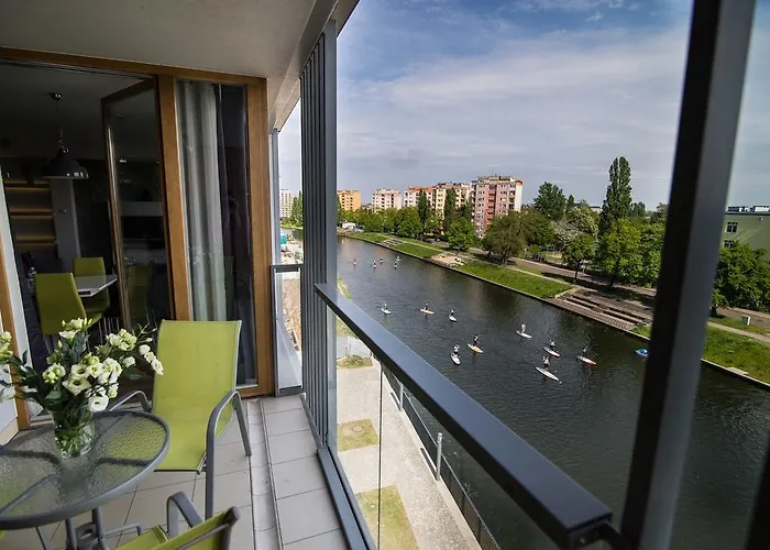 Apartment Staywin Riverfront Lofts *