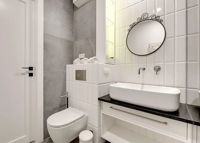 Staywin Riverfront Lofts Apartment