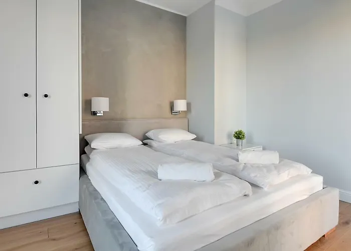 Staywin Riverfront Lofts Apartment