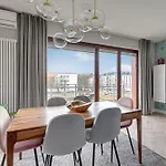 公寓 Staywin Riverfront Lofts *
