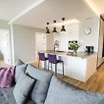 公寓 Staywin Riverfront Lofts *