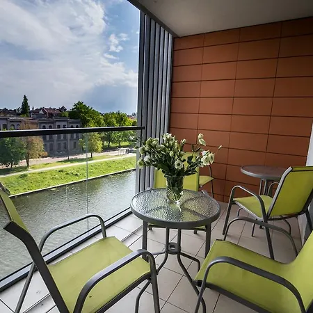 Staywin Riverfront Lofts グダニスク